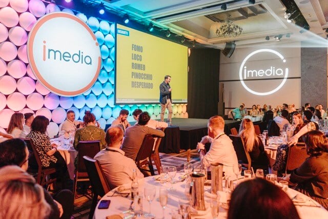 iMedia_Day1-374[Med] Medium