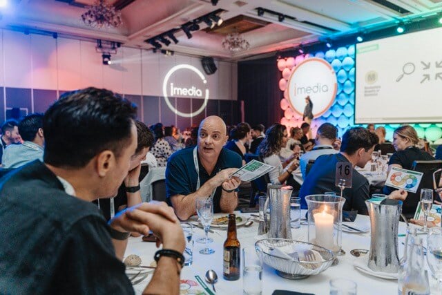 iMedia_03-23 Medium[FOMAU-24]