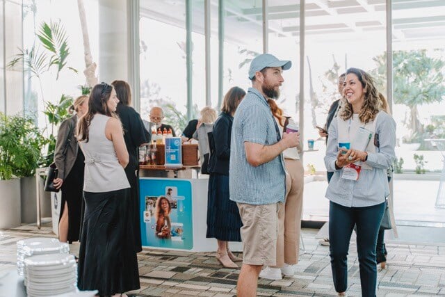 iMedia_day3-19 Medium